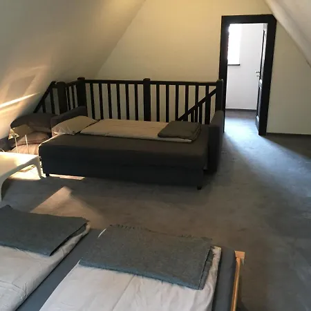 Cosy * מונסטר